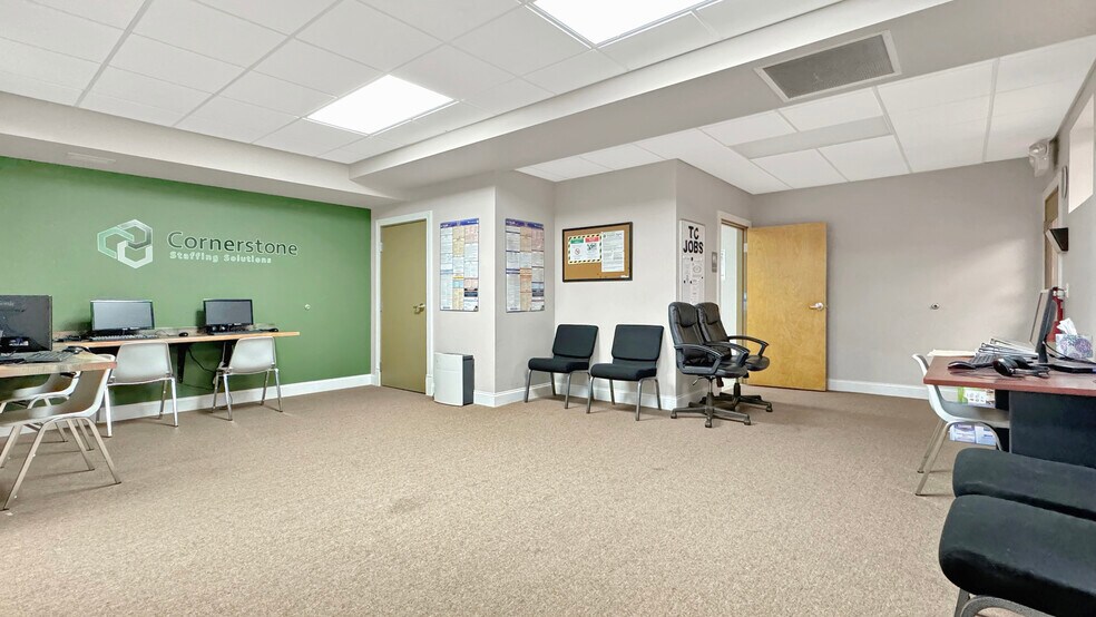 More Photos Of 117 N Mitchell St, Cadillac Medical For Sale