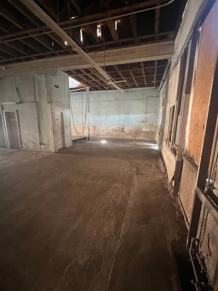 More Photos Of 3 & 5 2nd St, Temple Storefront Retail Office For Lease