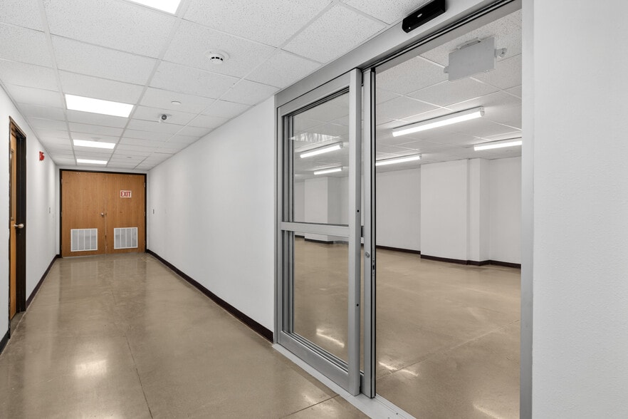 More Photos Of 2931 Soldier Springs Rd, Laramie Warehouse For Sale