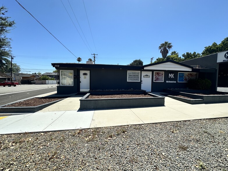 Primary Photo Of 1113 S Main St, Corona Medical For Lease