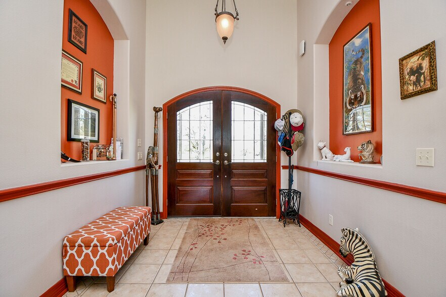 More Photos Of 540 Chisolm Trl, Wallis Manufactured Housing Mobile Home Park For Sale