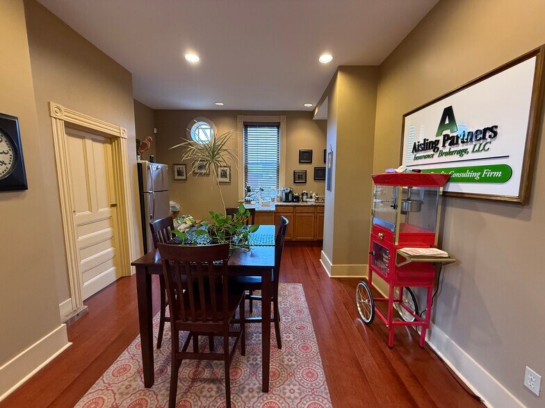 More Photos Of 25 Harvard St, Worcester Office For Lease