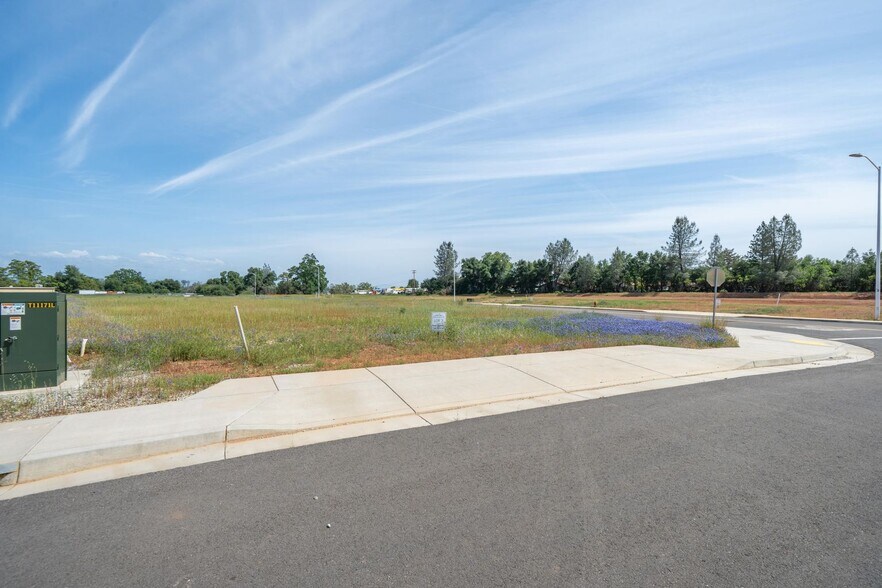 Primary Photo Of 3831 Aviation Dr, Redding Land For Sale