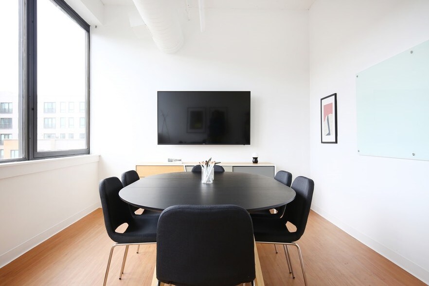 More Photos Of 225 Friend St, Boston Office For Lease