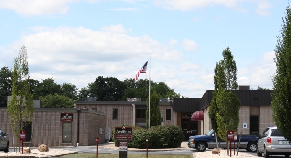 Primary Photo Of 375 Floral Ave, Chambersburg Medical For Lease