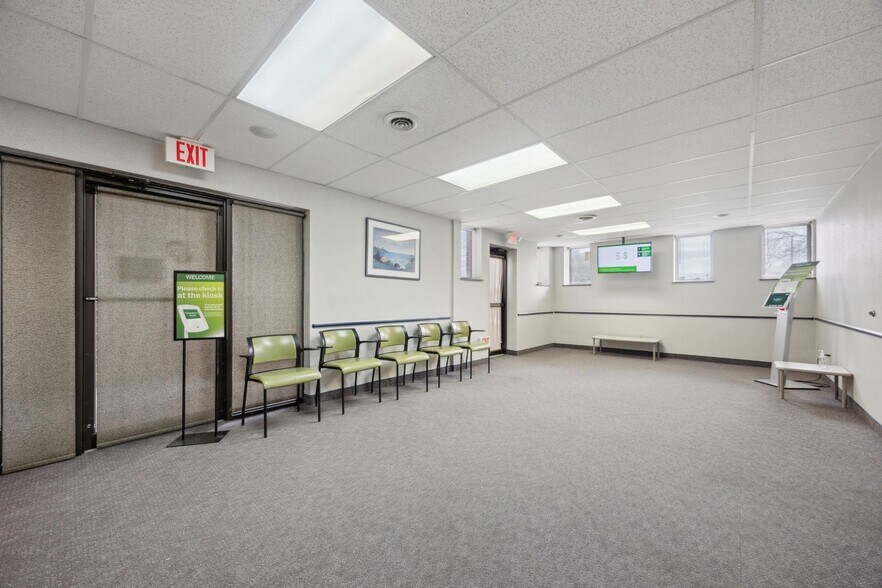 More Photos Of 1569 Medical Dr, Pottstown Office For Sale