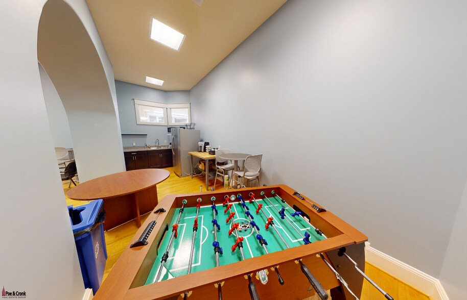 More Photos Of 307 Market St SE, Roanoke Loft Creative Space For Lease