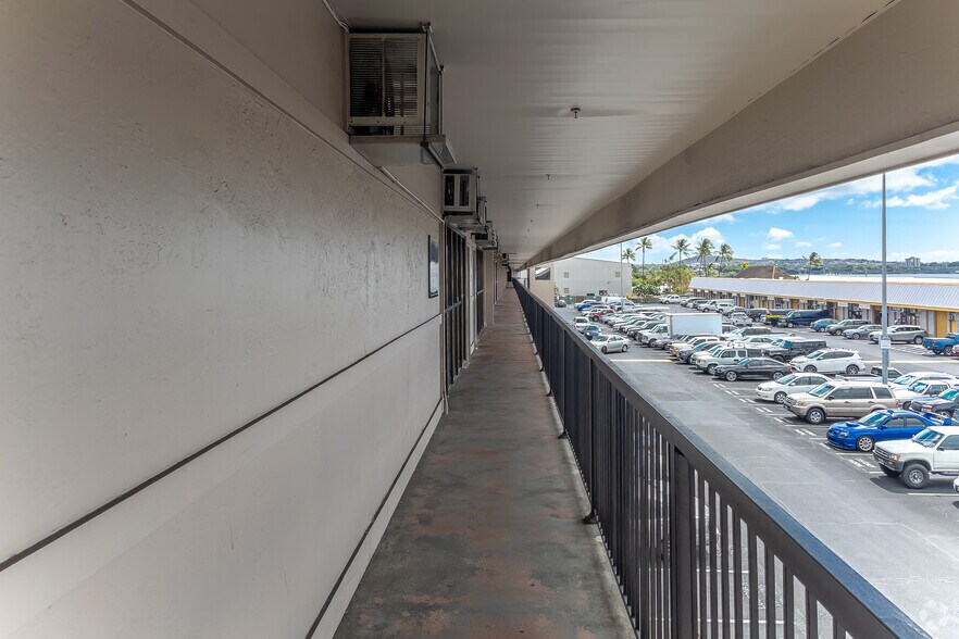 More Photos Of 98-025 Hekaha St, Aiea Unknown For Lease