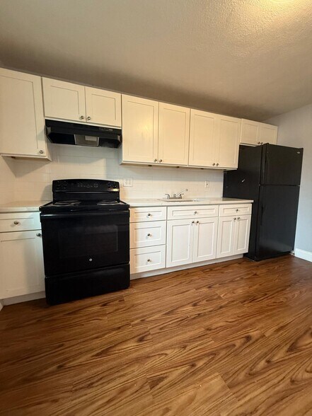 More Photos Of 9 Melton St, Pawtucket Apartments For Sale