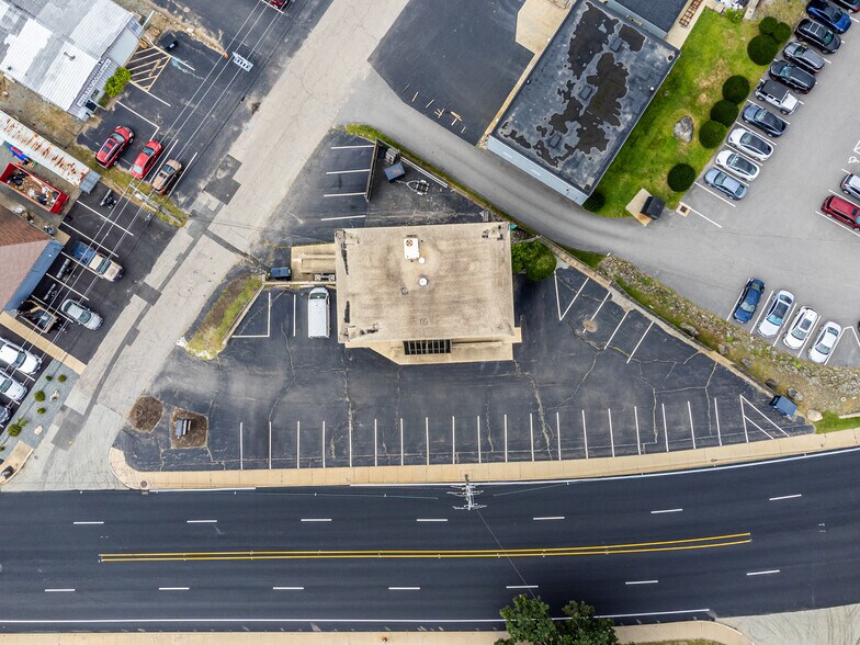 More Photos Of 55 Jefferson Blvd, Warwick Office For Sale