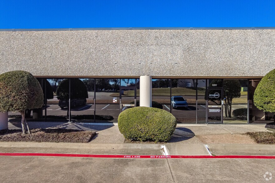 More Photos Of 2101 Midway Rd, Carrollton Light Manufacturing For Lease