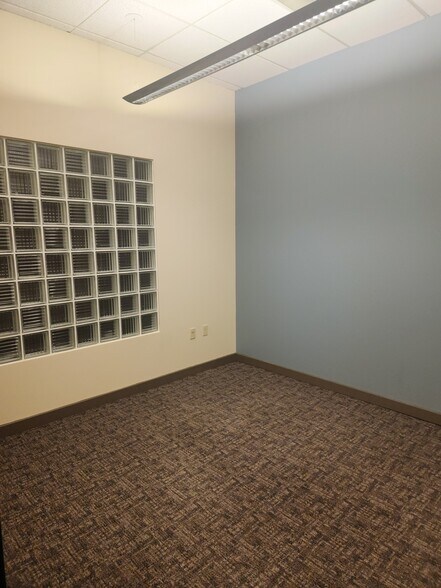 More Photos Of 1101 Broadway St, Vancouver Office For Lease