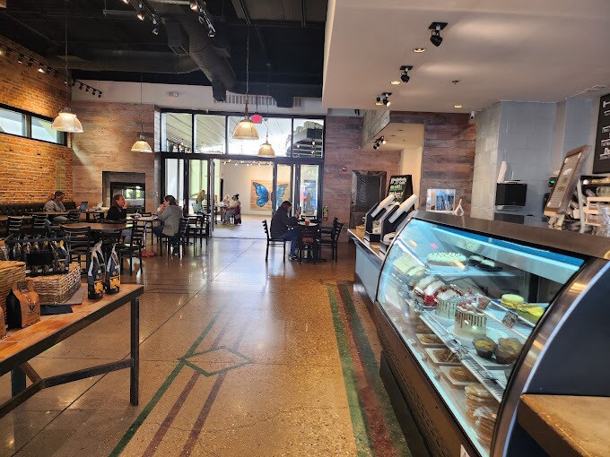 More Photos Of 6333 Camp Bowie Blvd, Fort Worth General Retail For Lease