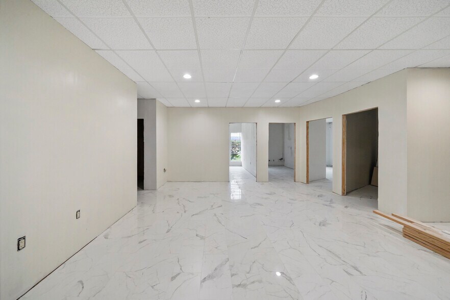 More Photos Of 0 Highway 105, Conroe Office Residential For Sale