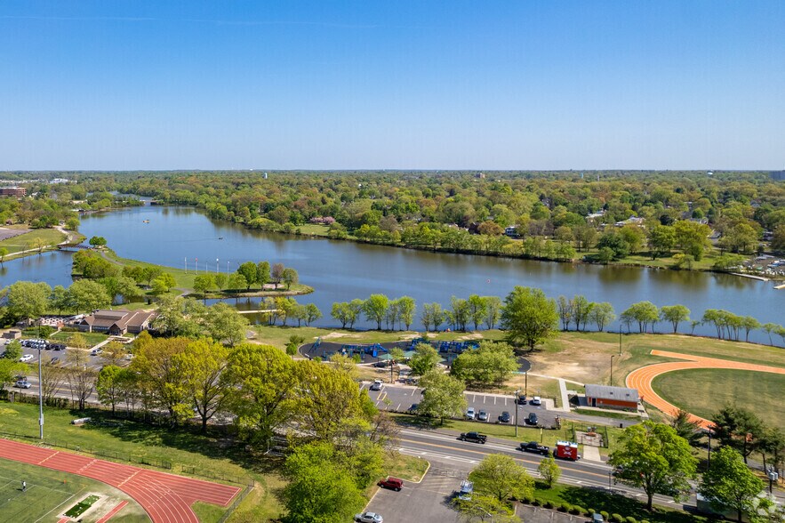 More Photos Of 5105 N Park Dr, Pennsauken Apartments For Lease