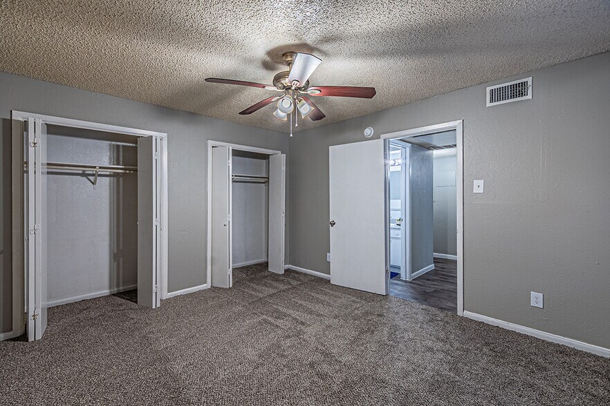 More Photos Of 6625 S Hulen St, Fort Worth Apartments For Sale