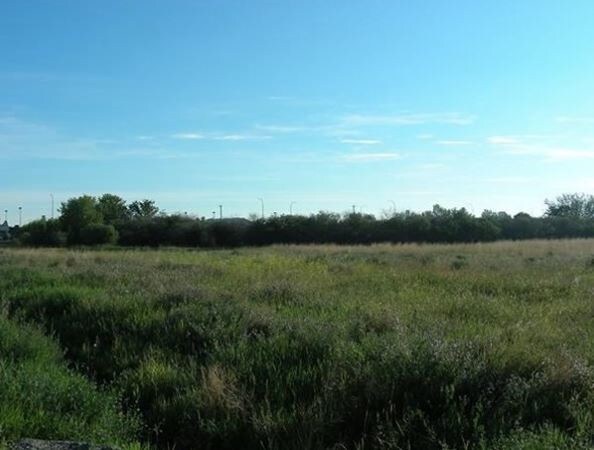 More Photos Of 12 Ave SE, High River Land For Sale