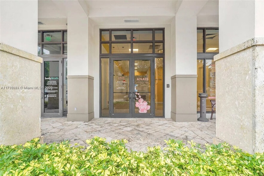 More Photos Of 301 Altara Ave, Coral Gables Apartments For Sale