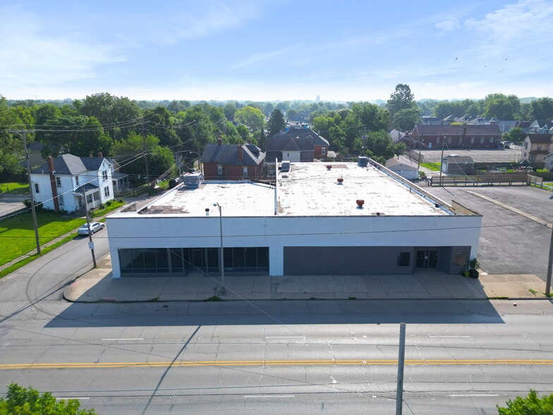 More Photos Of 1752-1776 S High St, Columbus Freestanding For Sale