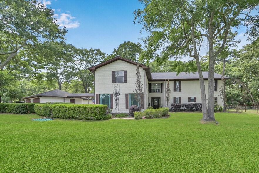 More Photos Of 17691 Rogers Rd, New Waverly Land For Sale