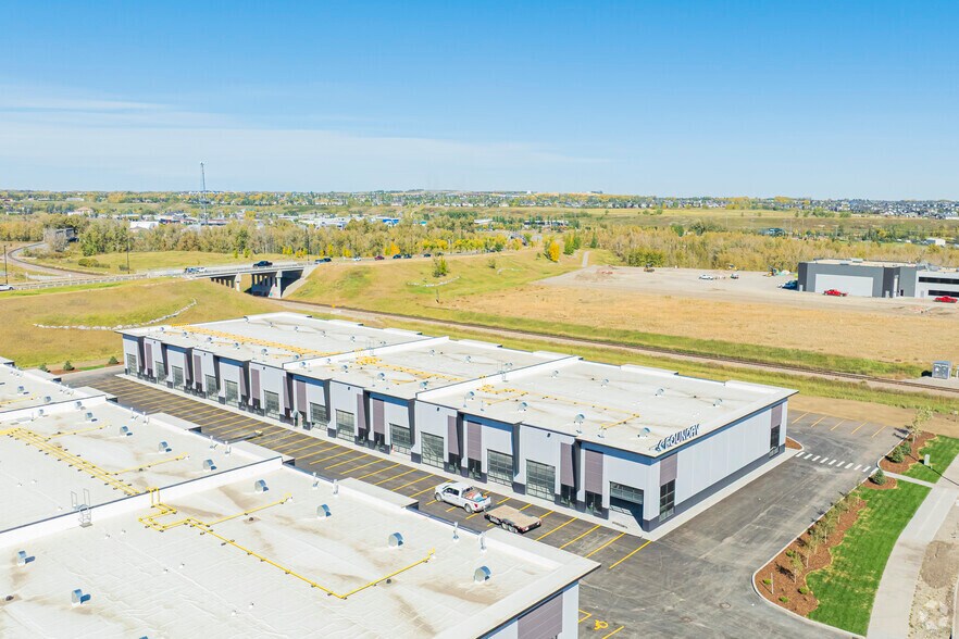 More Photos Of 9 Southbank Cres, Okotoks General Retail For Sale