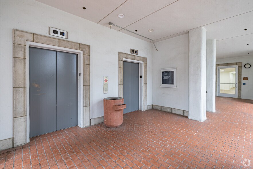 More Photos Of 11770 Bernardo Plaza Ct, San Diego Medical For Sale