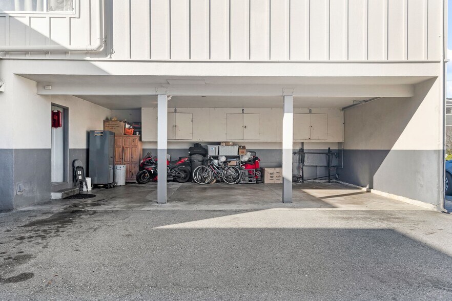 More Photos Of 466 Willow Ave, Half Moon Bay Apartments For Sale