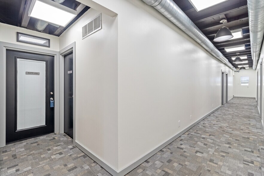 More Photos Of 11103 San Pedro Ave, San Antonio Office For Lease