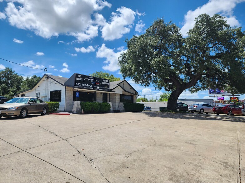 More Photos Of 5401 S Congress Ave, Austin Auto Dealership For Sale