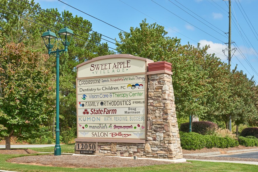 More Photos Of 12060 Etris Rd, Roswell Unknown For Lease