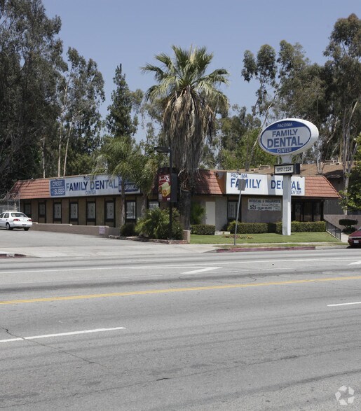 More Photos Of 9722 Laurel Canyon Blvd, Arleta Medical For Lease