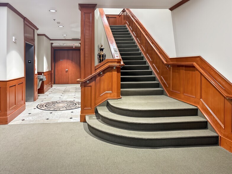 More Photos Of 701 NE 136th Ave, Vancouver Coworking Space