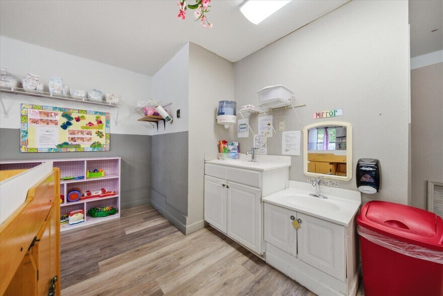 More Photos Of 1330 Knox McRae Dr, Titusville Schools For Sale