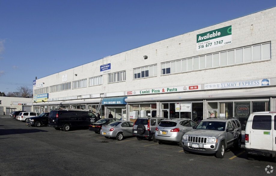 More Photos Of 160-39-160-61 Rockaway Blvd, Jamaica Storefront Retail Office For Lease