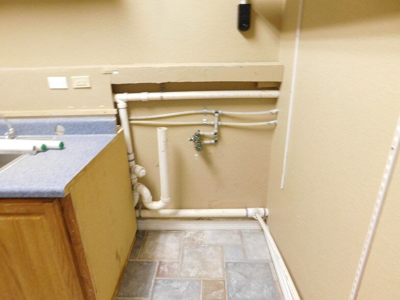 More Photos Of 4104 SW 33rd Ave, Amarillo Medical For Sale