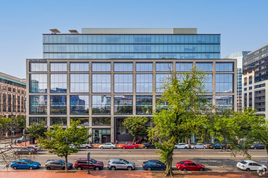 More Photos Of 700 K St NW, Washington Office For Lease