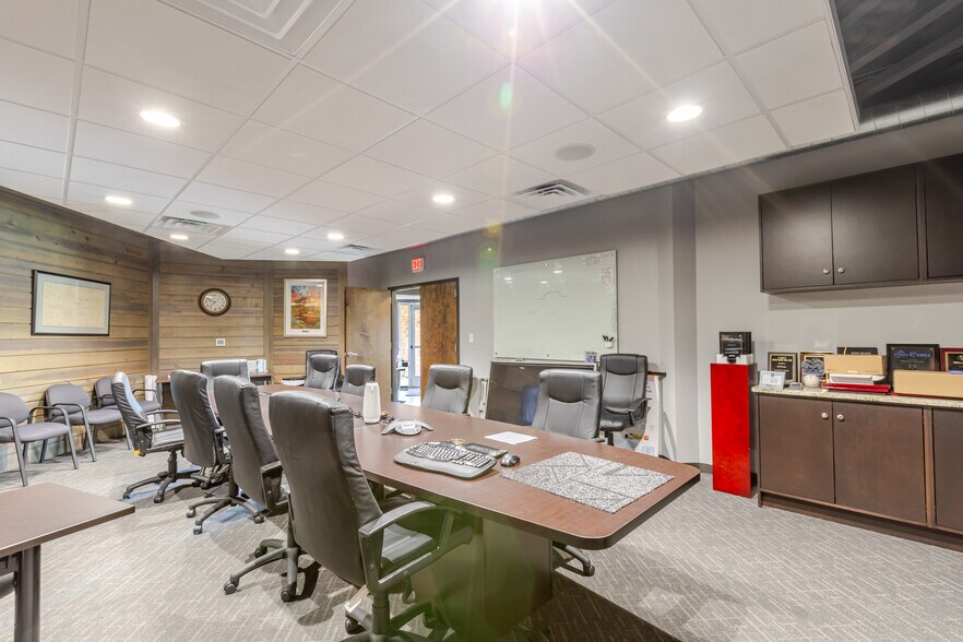 More Photos Of 100 Main St, Fort Mill Loft Creative Space For Lease