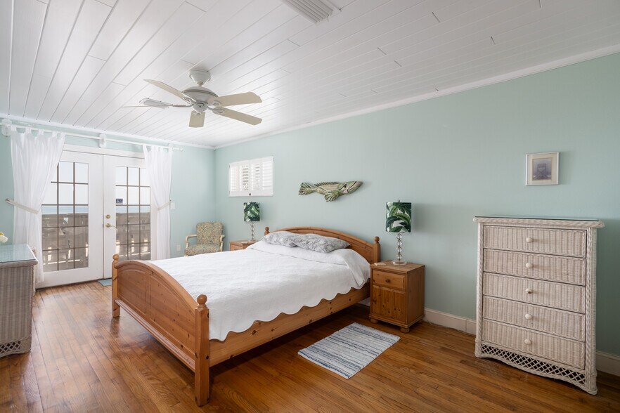 More Photos Of 312 Wavecrest Ave, Indialantic Multifamily For Sale