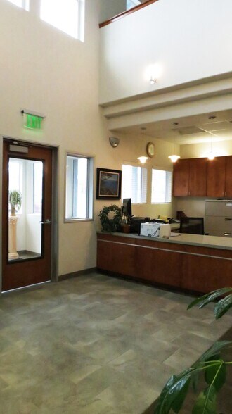 More Photos Of 1925 E Prater Way, Sparks Office For Sale