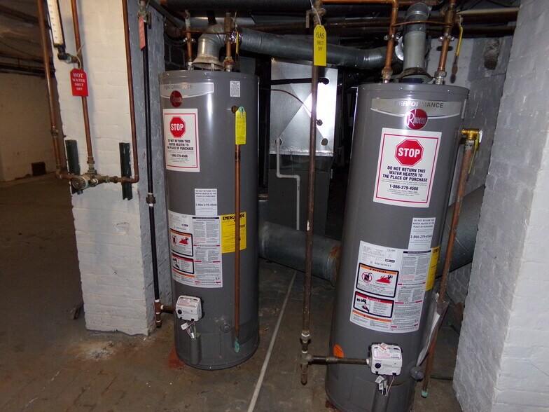 More Photos Of 721 Lincoln Way E, Massillon Office Residential For Sale