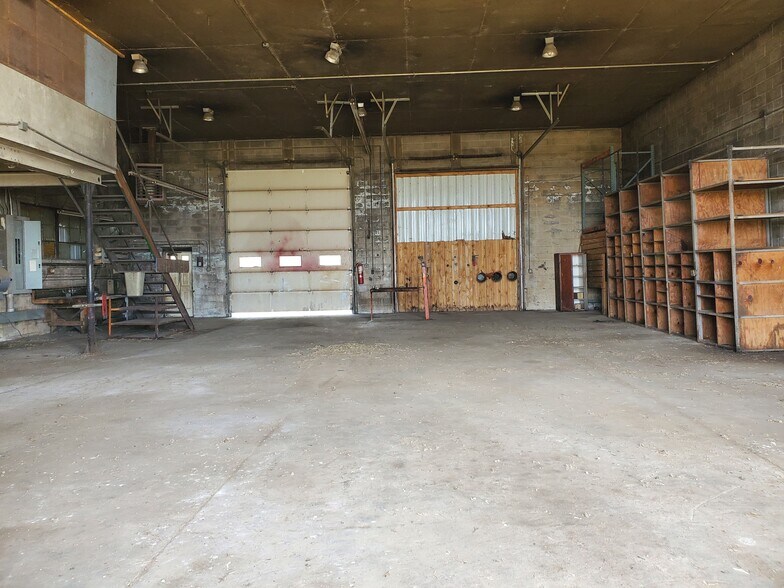 More Photos Of 2890 Jorolemon Rd, Weedsport Industrial For Sale