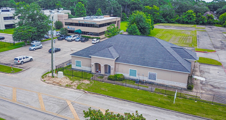 More Photos Of 17434 Red Oak Dr, Houston Medical For Lease