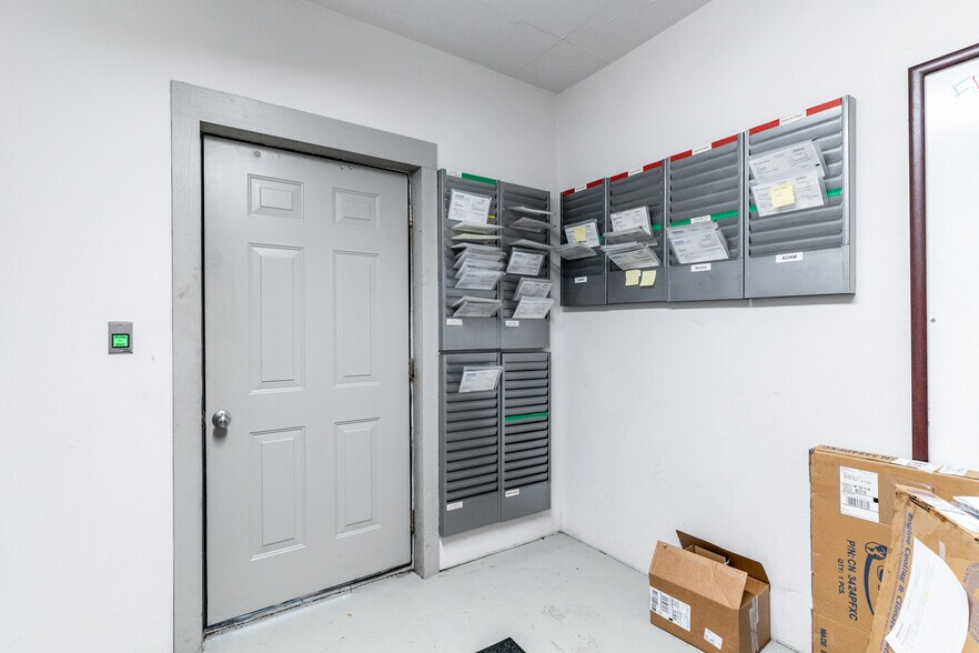 More Photos Of 425 Gum St, North Little Rock Auto Repair For Sale