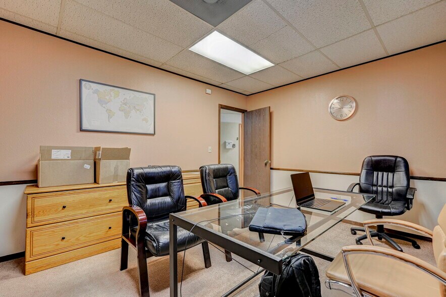 More Photos Of 311 W 24th St, Pueblo Office For Sale
