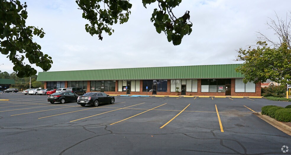 Primary Photo Of 2722 Dawson Rd, Albany Unknown For Lease