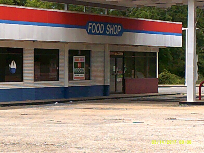 More Photos Of 7645 AL-97, Letohatchee Convenience Store For Lease