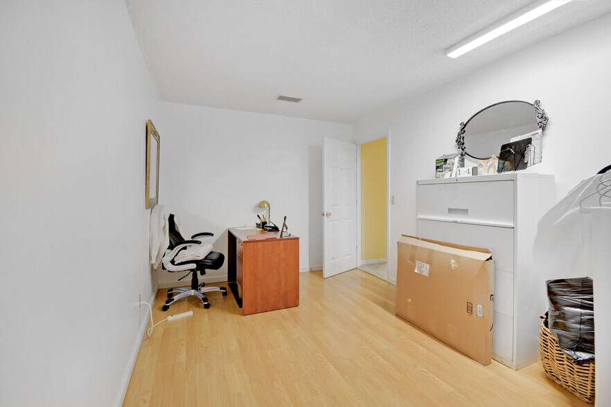 More Photos Of 2730 US 1, Saint Augustine Office For Sale