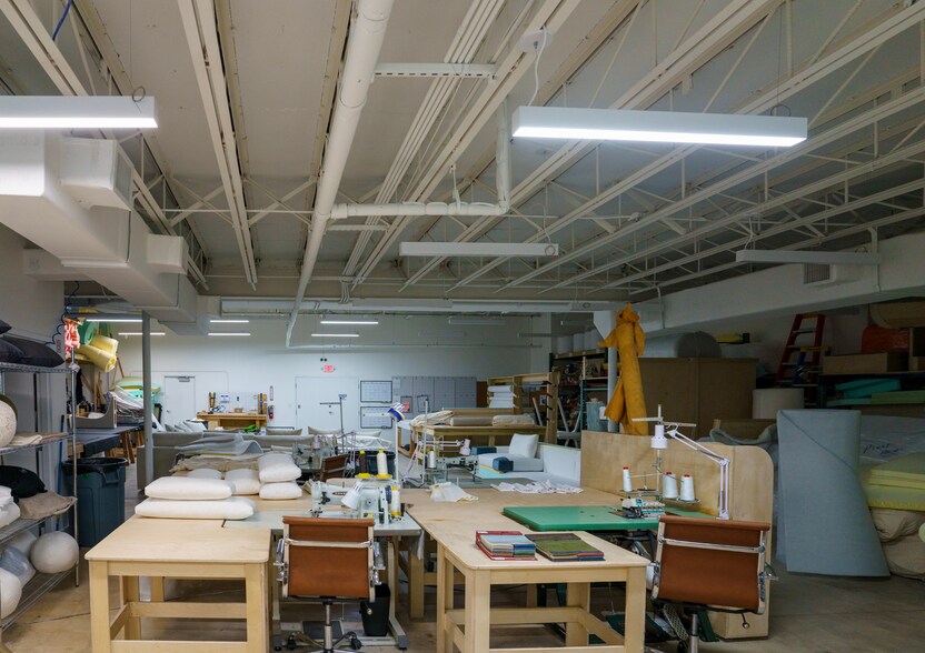 More Photos Of 777 NE 125th St, North Miami Storefront For Lease