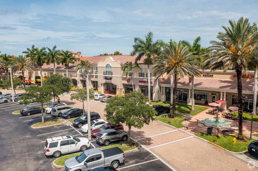 More Photos Of 2355 Vanderbilt Beach Rd, Naples General Retail For Lease