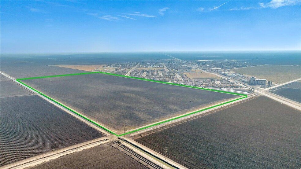 More Photos Of 9460 S Yuba Ave, San Joaquin Land For Sale